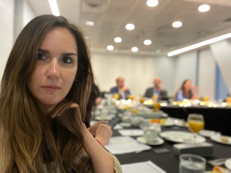 PNL como herramienta de liderazgo para equipos exitosos